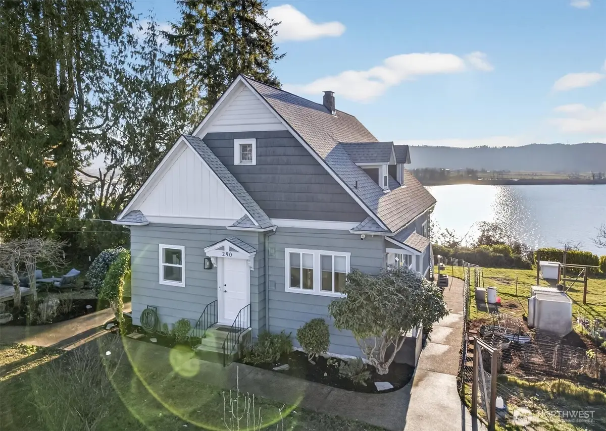 290 Columbia Street, Cathlamet, WA 98612 - Image #1