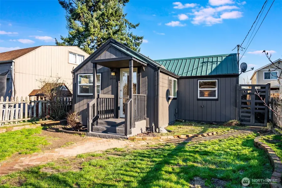 12406 2nd Place Sw, Seattle, WA 98146 - Image #3