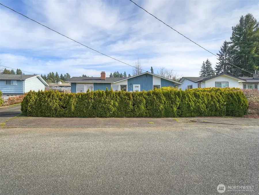 3530 Nome Drive Ne, Bremerton, WA 98310 - #2