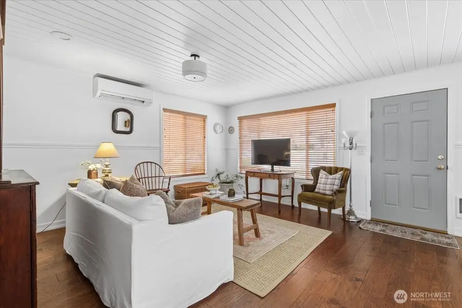 429 N Columbia Avenue, Coulee Dam, WA 99116 - #3