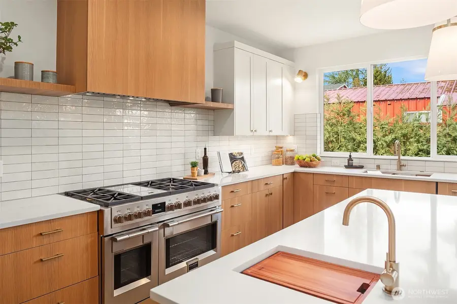 13693 NE 101st Street, Kirkland, WA 98033 - #3