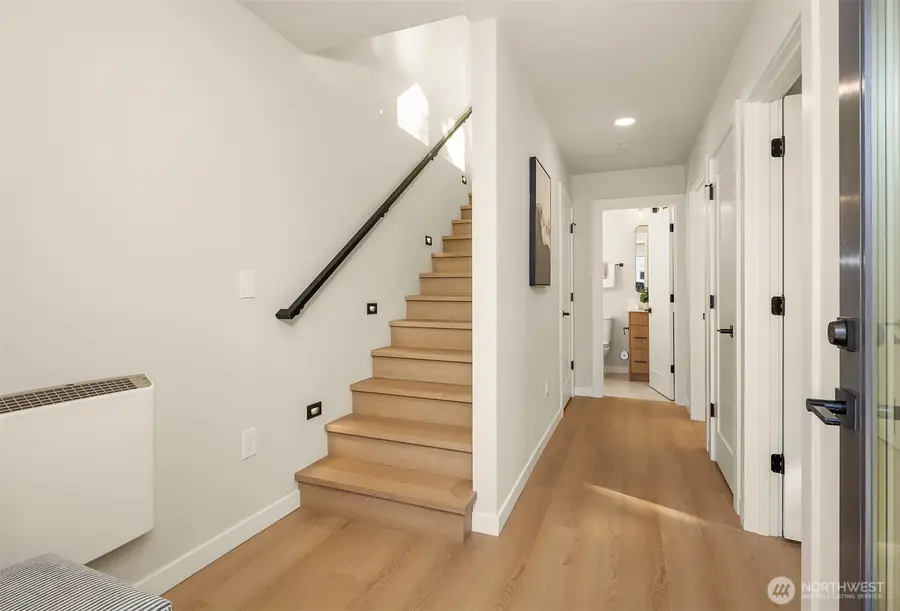 5716 14th Avenue Nw, Seattle, WA 98107 - Image #3