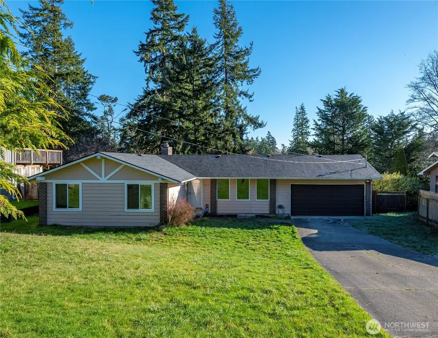 2432 Hemenway Place, Oak Harbor, WA 98277 - Image #2