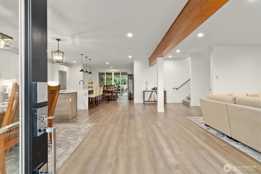 6921 55th Avenue S, Seattle, WA 98118 - #2