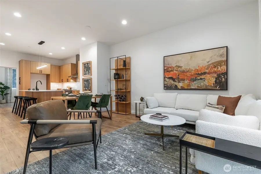 1142 129th Court Ne, Bellevue, WA 98005 - Image #2