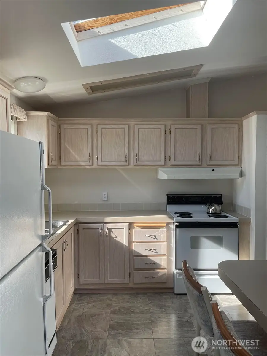 2610 E Section Street #16, Mount Vernon, WA 98274 - #3