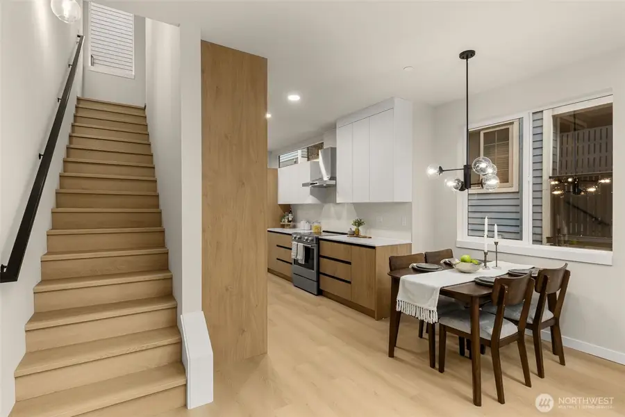 1123 10th Avenue E, Seattle, WA 98102 - Image #3