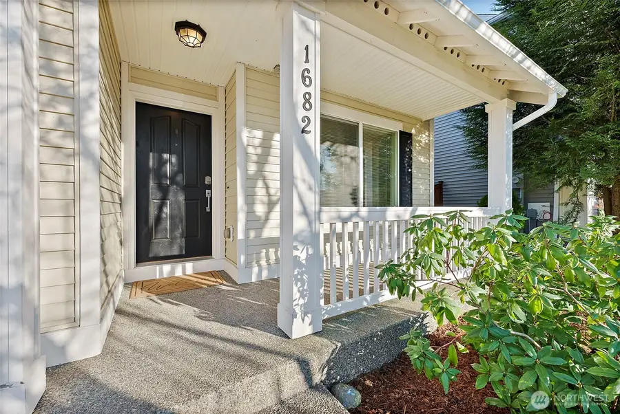 1682 Brown Avenue, Dupont, WA 98327 - Image #3