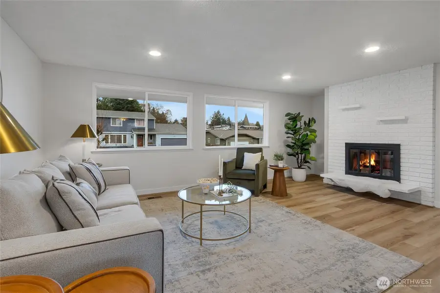 8407 S 16th Street, Tacoma, WA 98465 - Image #2