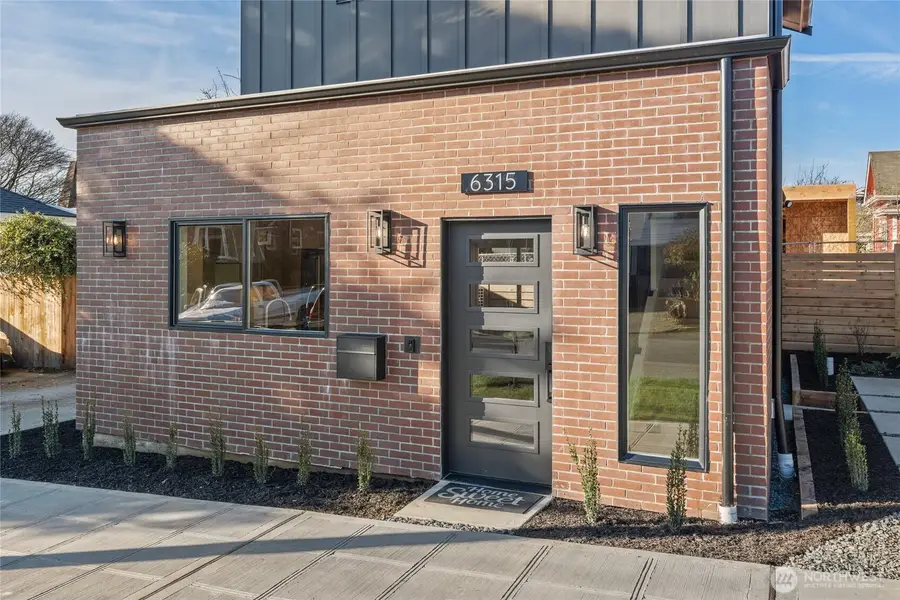 6315 9th Avenue Nw, Seattle, WA 98107 - Image #2