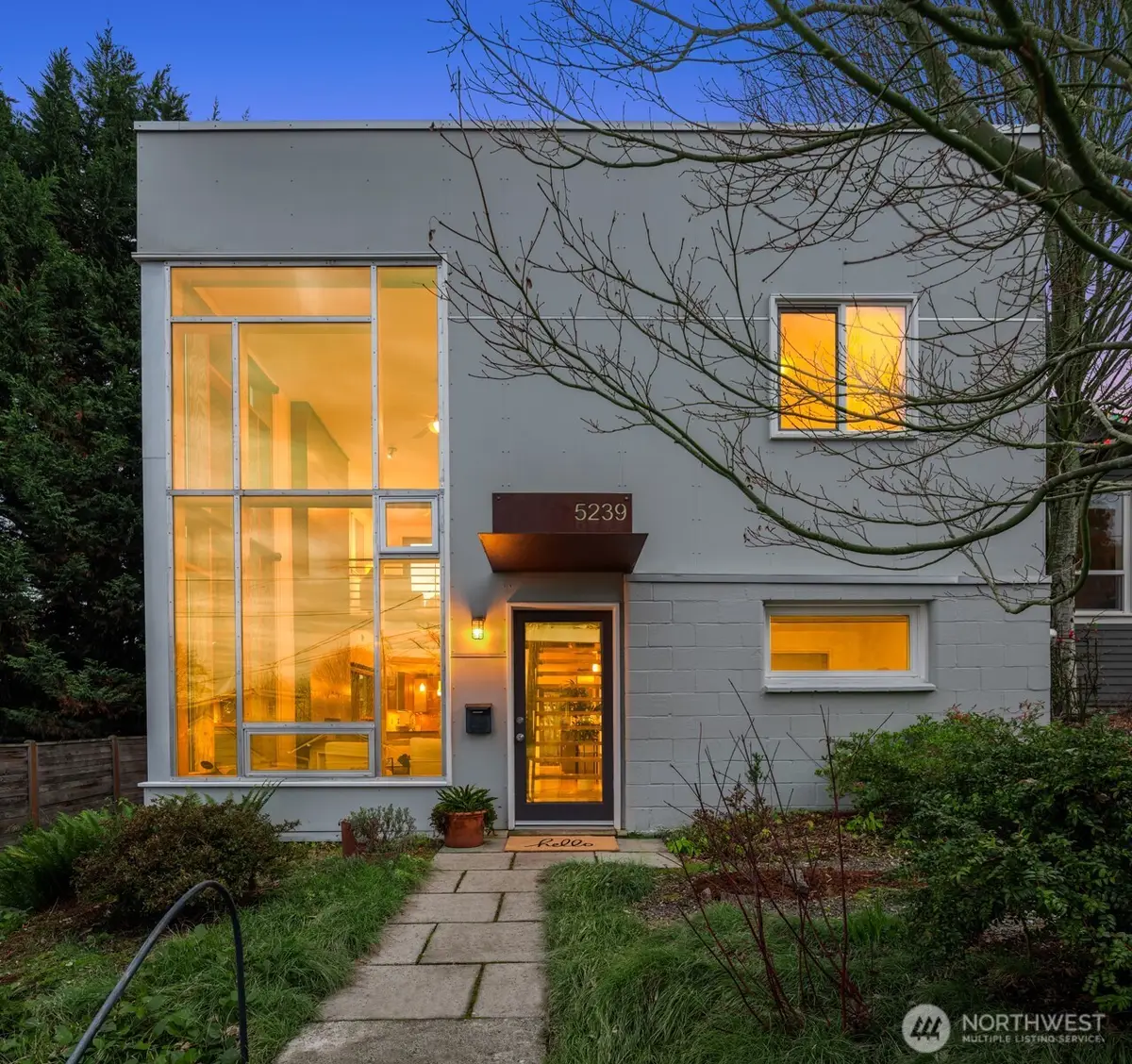 5239 S Pearl Street, Seattle, WA 98118 - Image #1