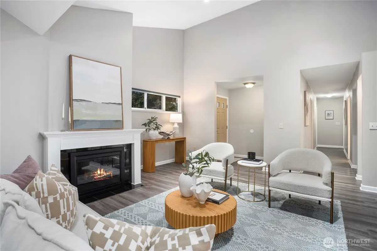 14609 NE 40th Street #H4, Bellevue, WA 98007 - Image #1