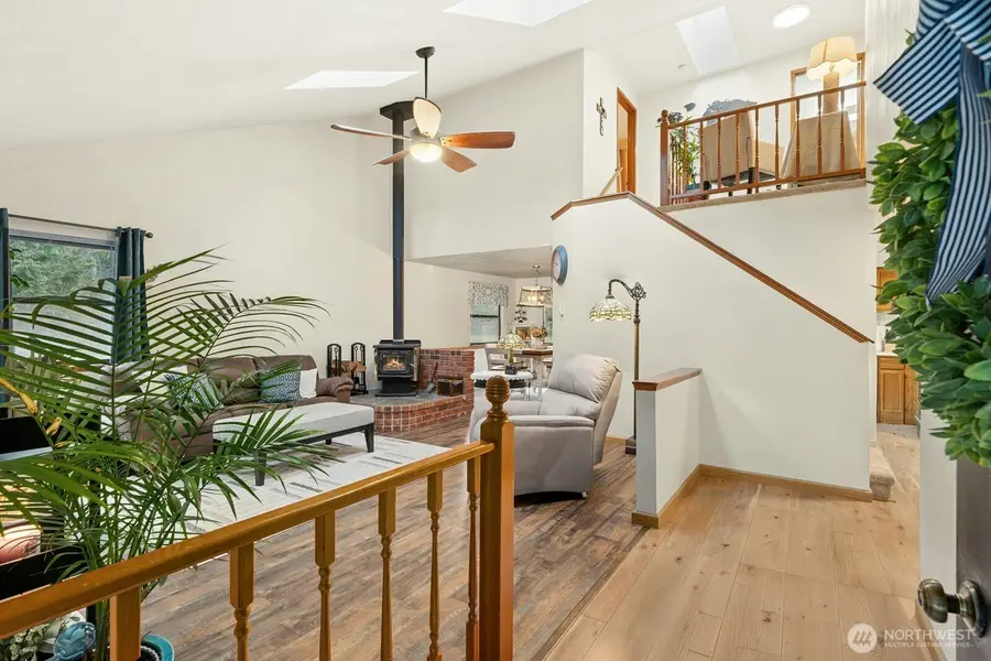 777 SE Lakeway Boulevard, Port Orchard, WA 98367 - #3