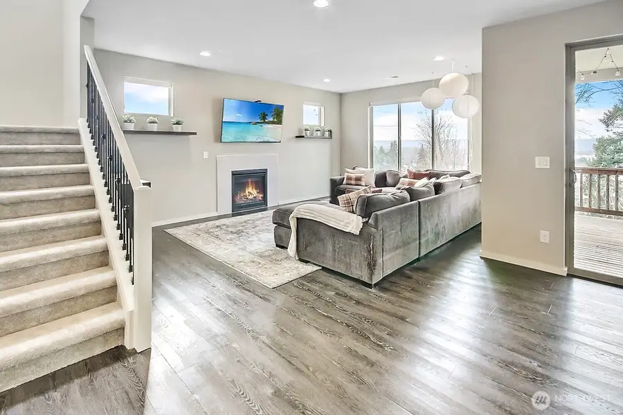 3158 84th Court E, Edgewood, WA 98371 - Image #2