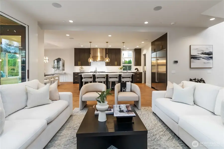 2627 78th Avenue Ne, Medina, WA 98039 - #3