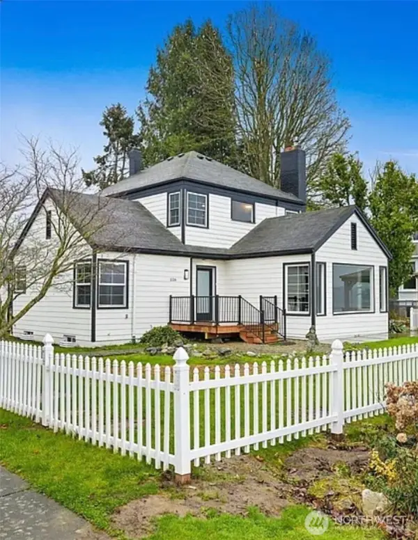 1116 Peace Portal Drive, Blaine, WA 98230