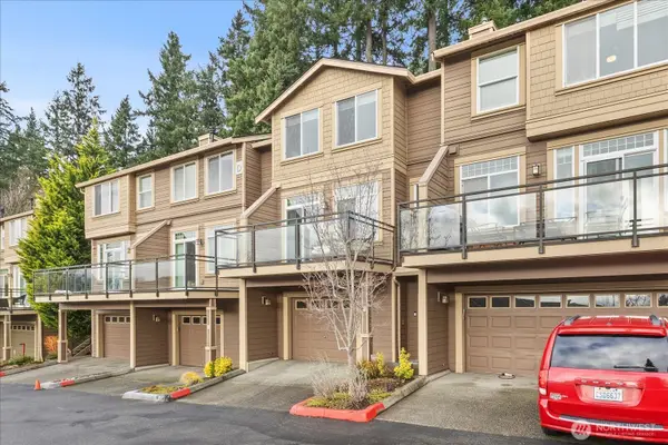 23300 SE Black Nugget Road #D3, Issaquah, WA 98029