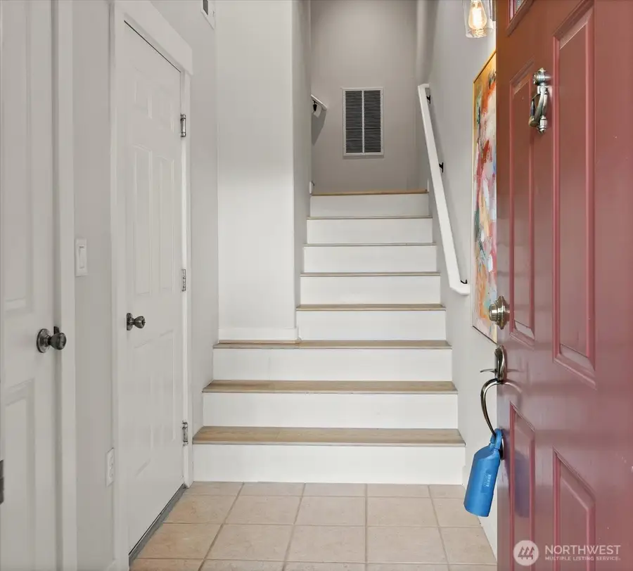 23300 SE Black Nugget Road #D3, Issaquah, WA 98029 - #3