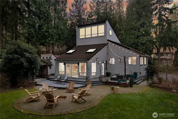 7643 129th Avenue Se, Newcastle, WA 98056