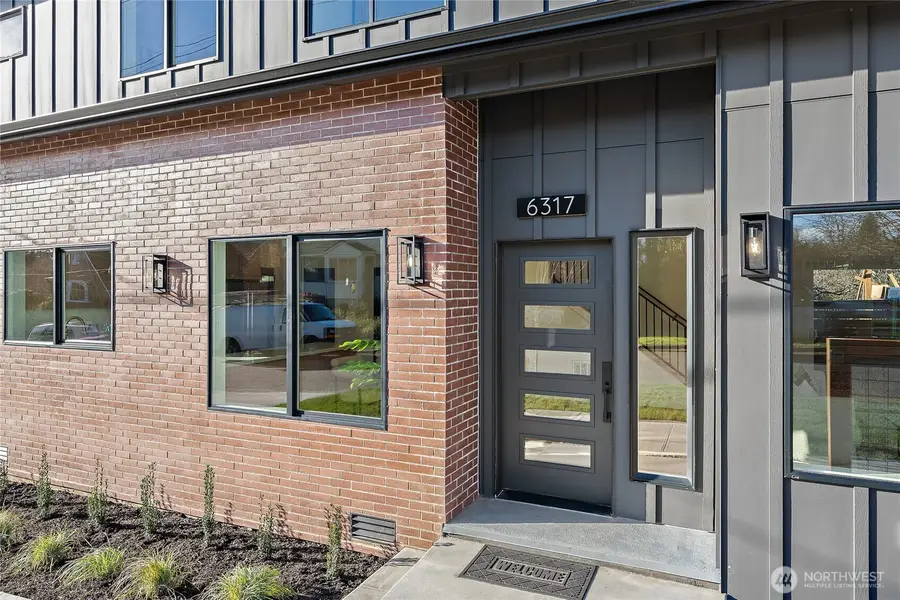 6317 9th Avenue Nw, Seattle, WA 98107 - Image #2