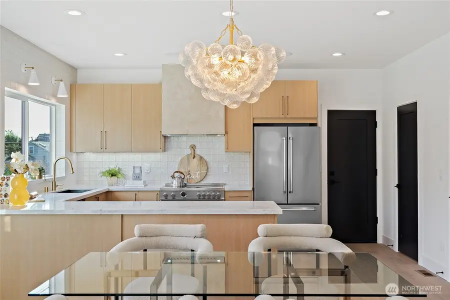 6317 9th Avenue Nw, Seattle, WA 98107 - Image #3