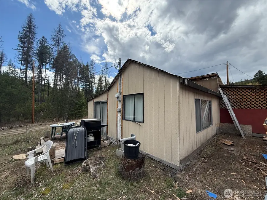 7 Hazel Lane, Republic, WA 99166 - #3