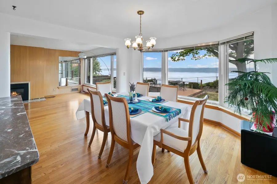 10445 Marine View Drive Sw, Seattle, WA 98146 - Image #3