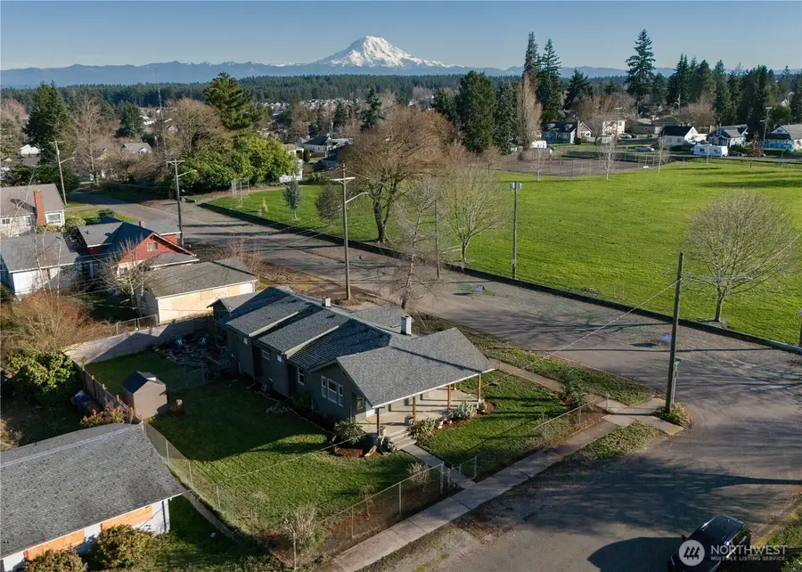 857 E 43rd Street, Tacoma, WA 98404 - #2
