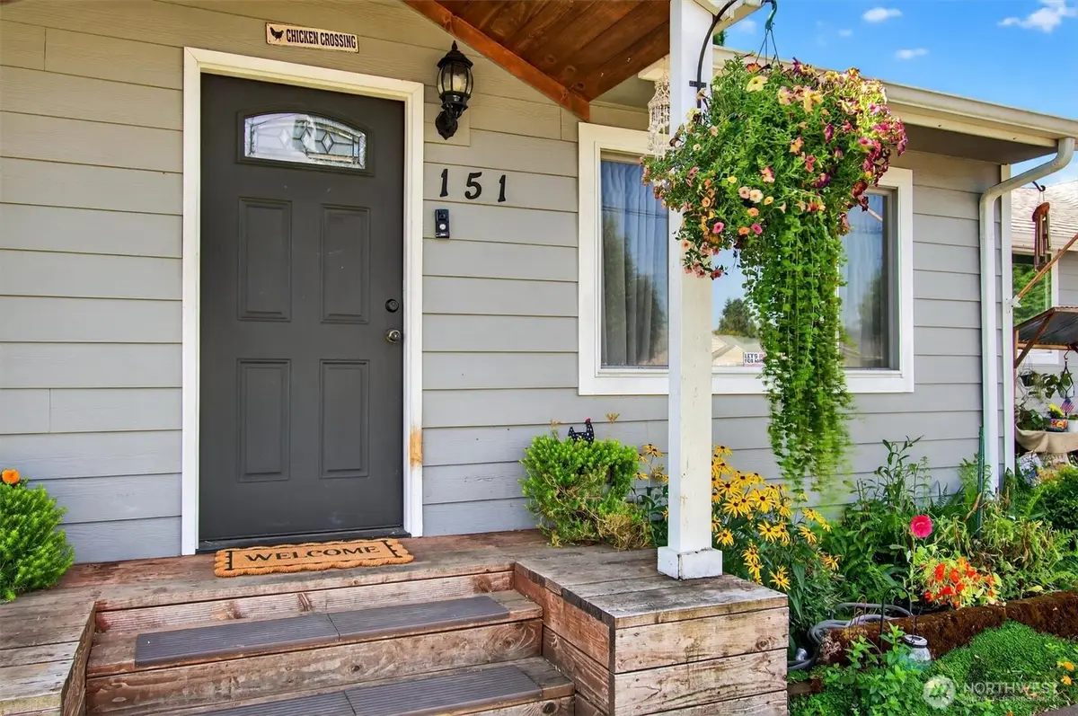 151 Beacon Hill Drive, Longview, WA 98632 - Image #1