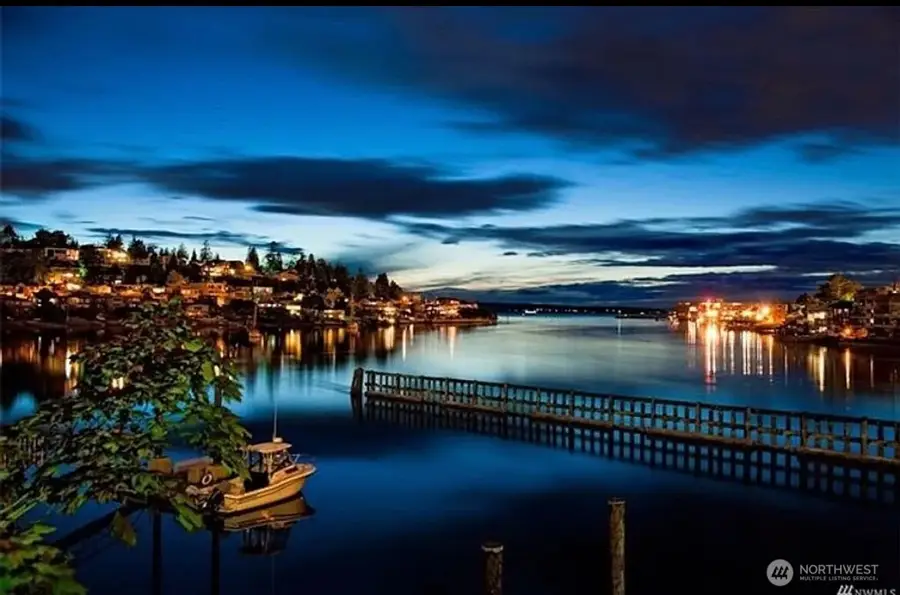 3510 W Commodore Way, Seattle, WA 98199 - Image #2