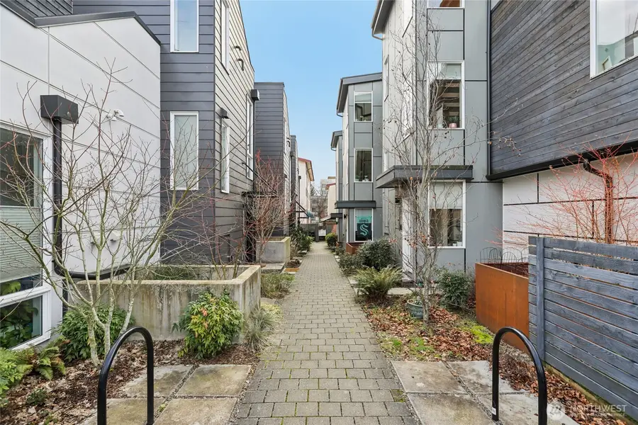 1117 NW 56th Street #D, Seattle, WA 98107 - Image #2