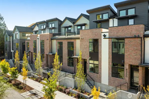 8333 12th Avenue Nw, Seattle, WA 98117