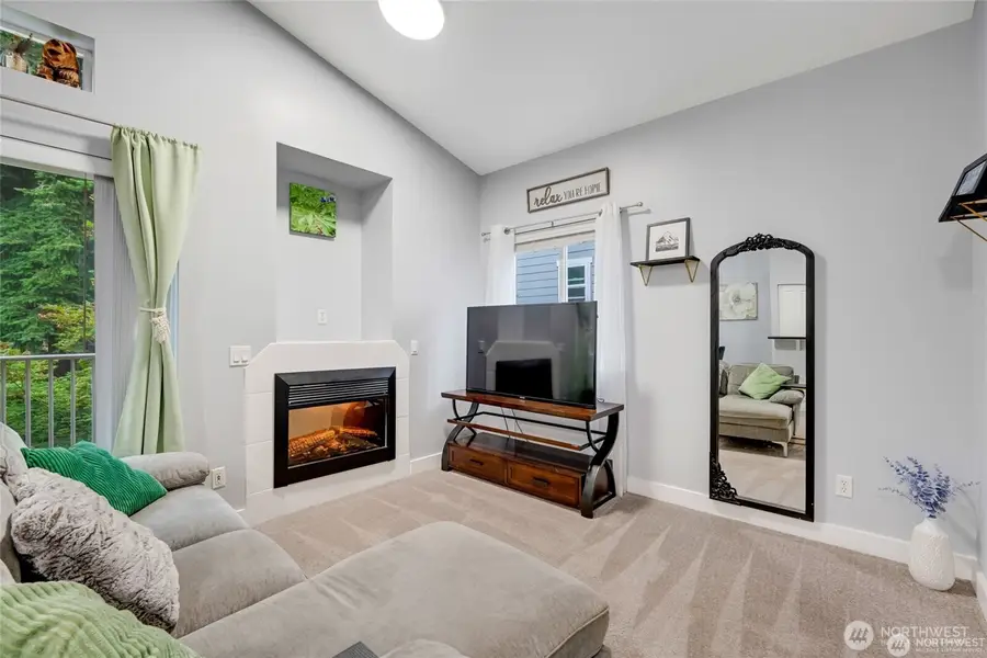 5809 Highway Place #B304, Everett, WA 98203 - Image #3