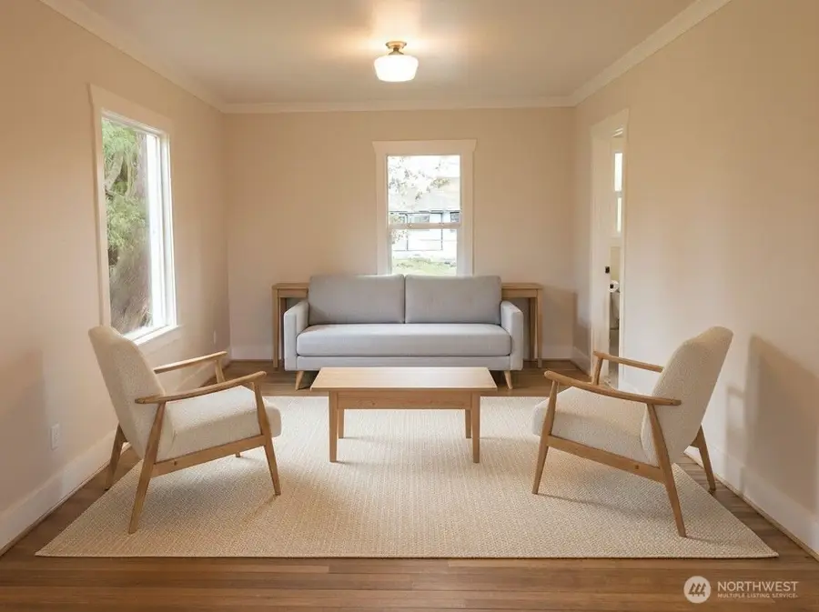 917 Mckenzie Avenue, Bremerton, WA 98337 - Image #2