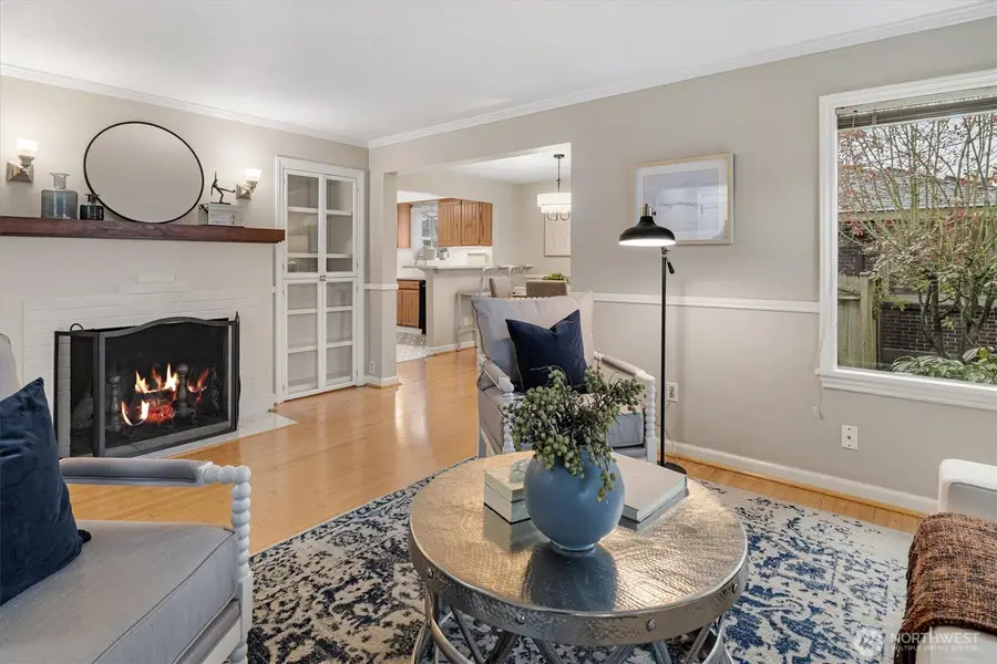 8060 Dibble Avenue Nw, Seattle, WA 98117 - Image #3