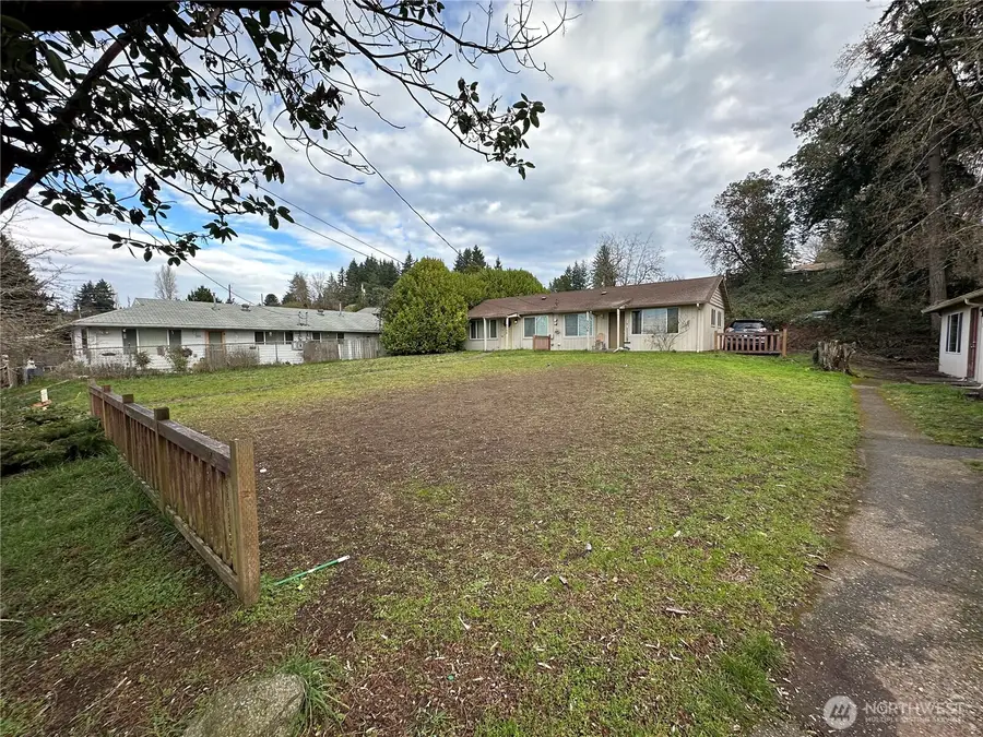 3246 Halverson Avenue, Bremerton, WA 98310 - #2