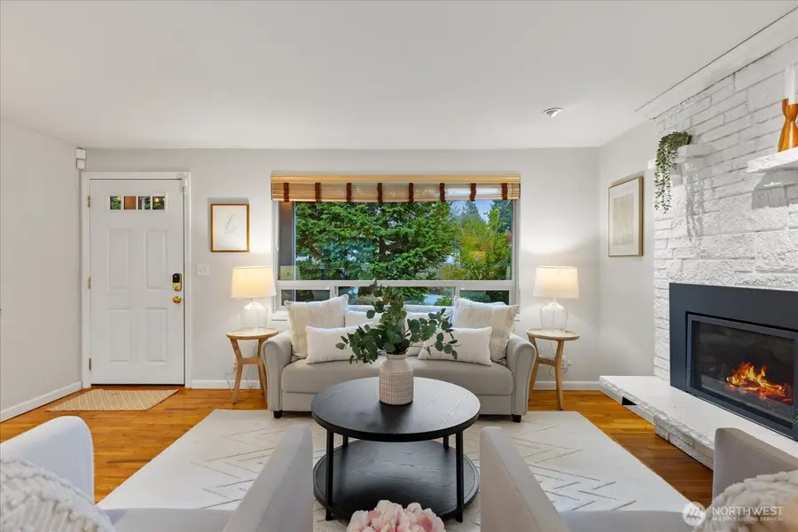 9109 221st Street Sw, Edmonds, WA 98026 - Image #3