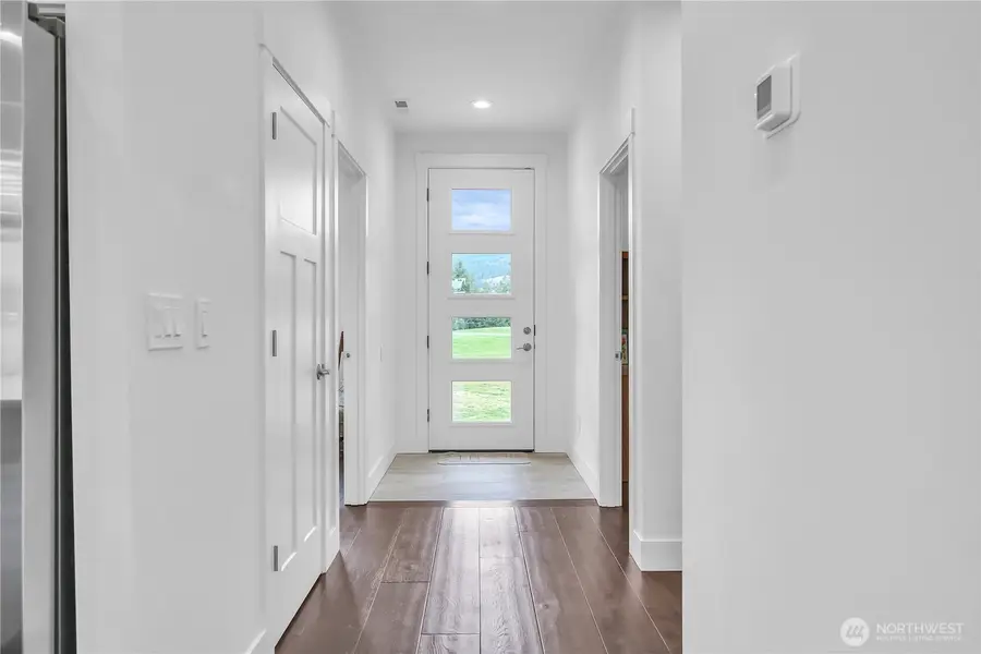 30 Nature Loop, Cathlamet, WA 98612 - Image #2