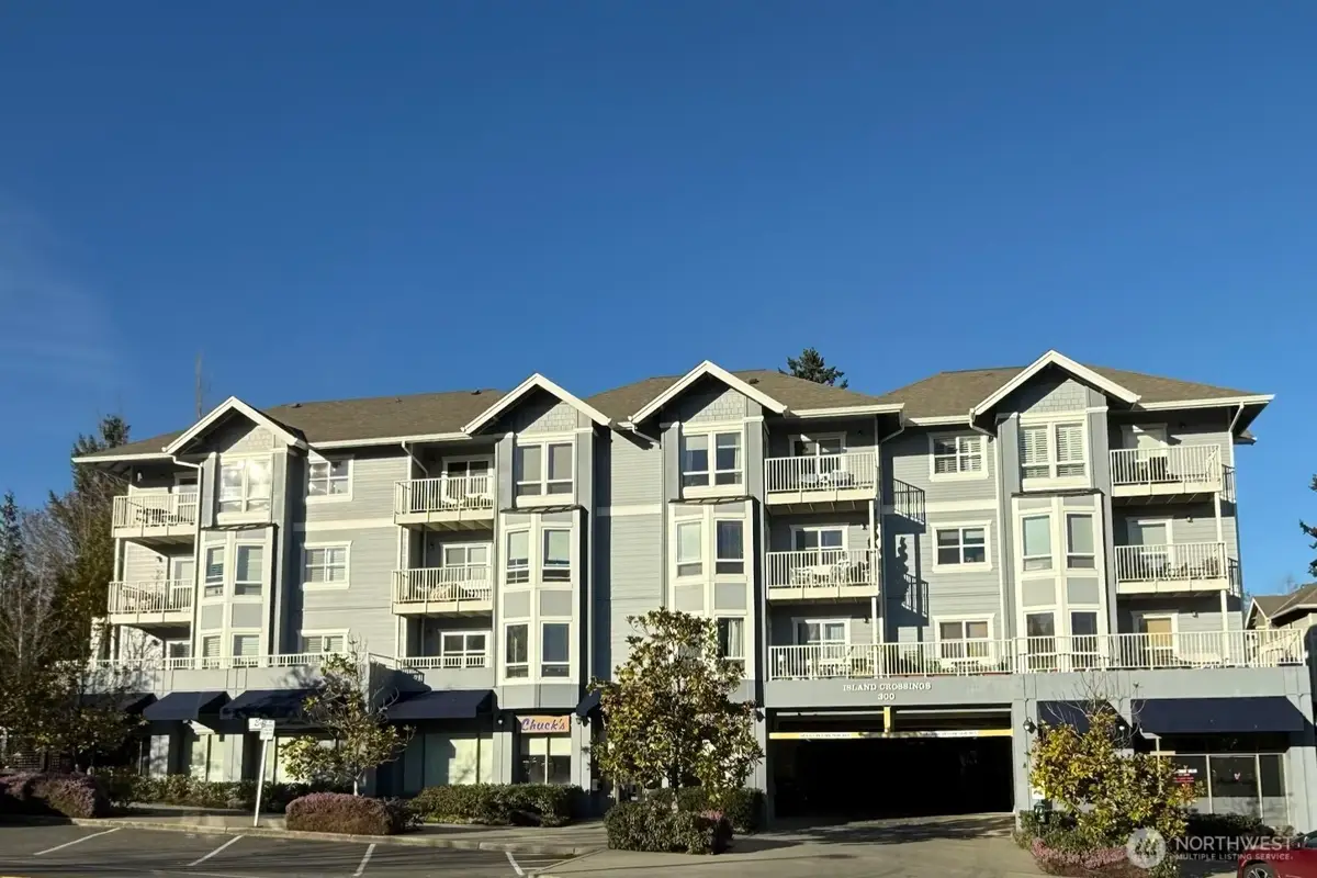 300 High School Road Ne #203, Bainbridge Island, WA 98110 - Image #1