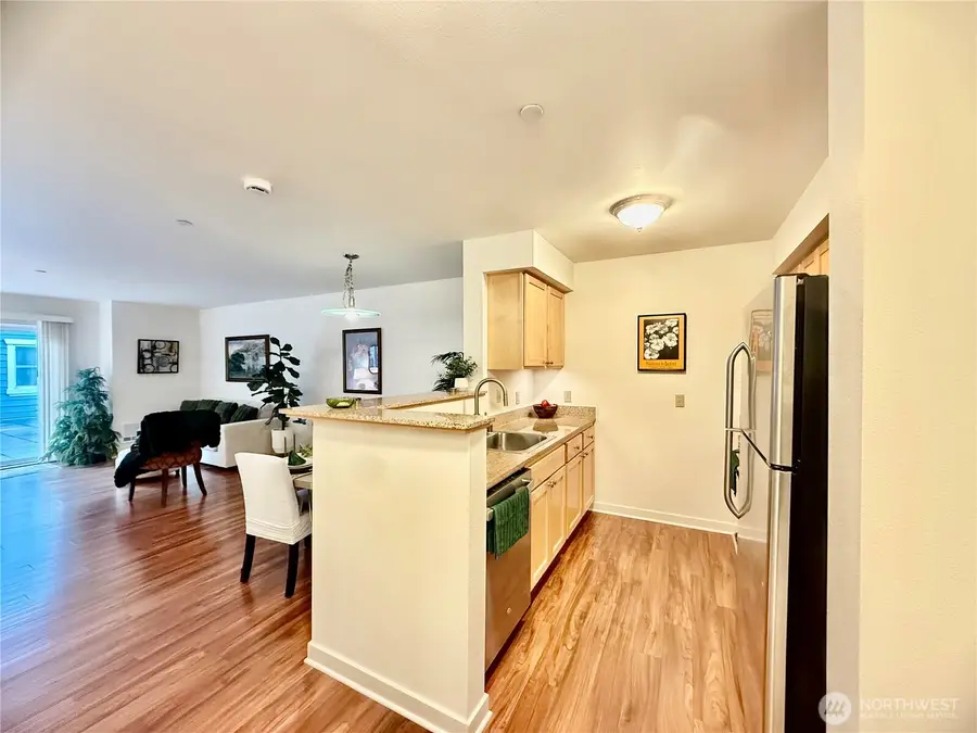 300 High School Road Ne #203, Bainbridge Island, WA 98110 - Image #2