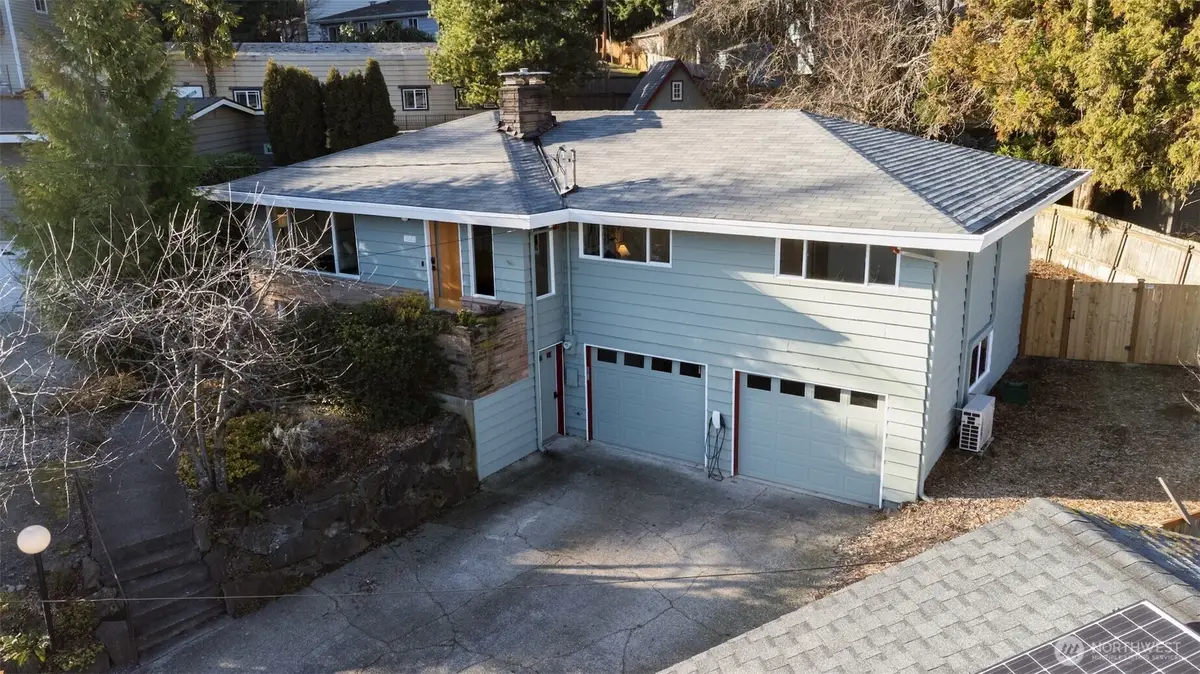 1040 NE 154th Street, Shoreline, WA 98155 - Image #1