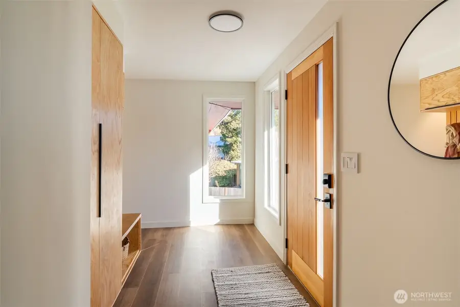 1040 NE 154th Street, Shoreline, WA 98155 - Image #3