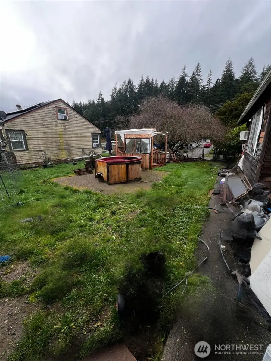 1218 Poindexter Avenue, Bremerton, WA 98312 - Image #2