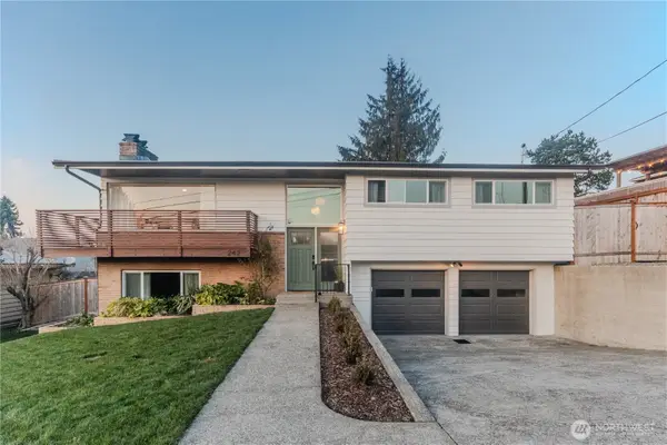242 SW 186th Street, Normandy Park, WA 98166