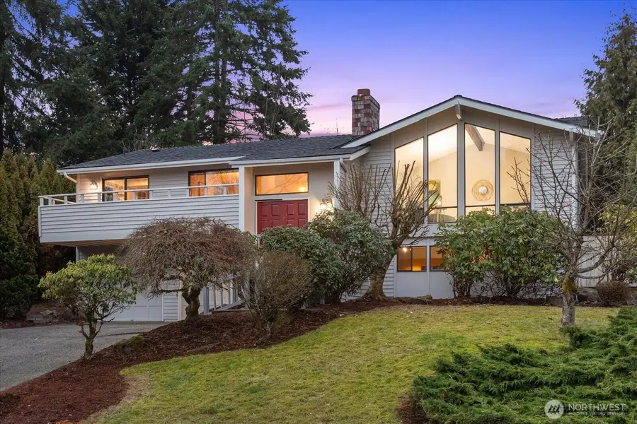 5207 154th Avenue Ne, Redmond, WA 98052 - Image #2