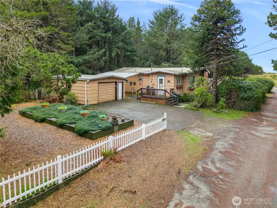 1206 184th Place, Long Beach, WA 98631 - #2