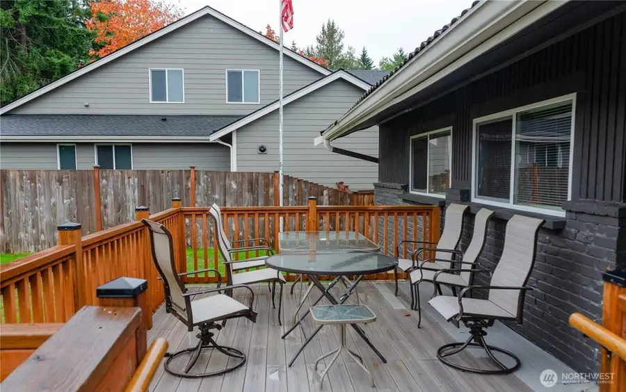 710 Roe Street, Steilacoom, WA 98388 - Image #2