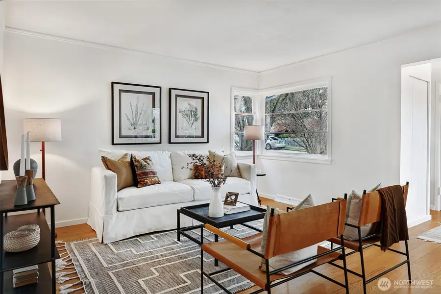 6545 10th Avenue Nw, Seattle, WA 98117 - Image #3