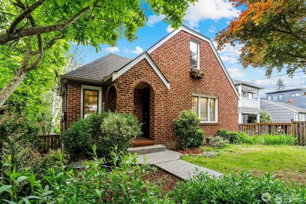 6026 35th Avenue Ne, Seattle, WA 98115