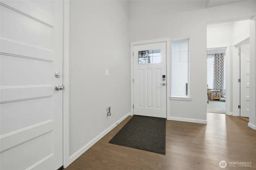 9908 Jackson Street Se, Yelm, WA 98597 - Image #2